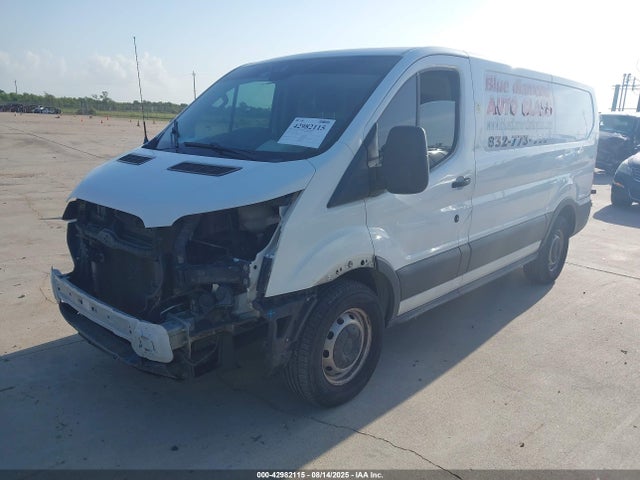 Ford Transit 2017 1FTYE1YM9HKA37291 Image 2