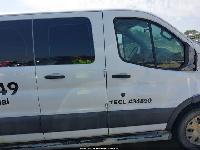 Ford Transit 2015 1FTNR1ZM0FKA76693 Image 13