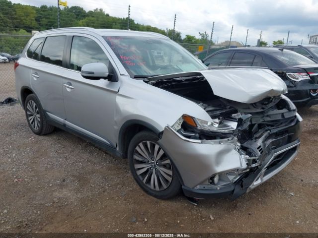 2019 MITSUBISHI OUTLANDER JA4AD3A32KZ007883 Photo 0