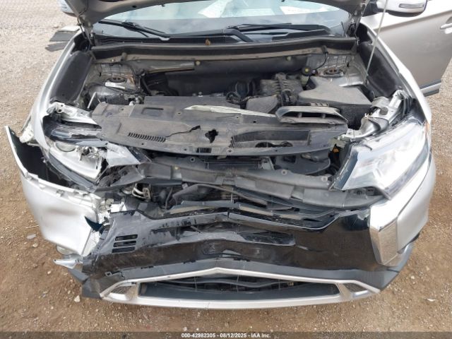 2019 MITSUBISHI OUTLANDER JA4AD3A32KZ007883 Photo 9