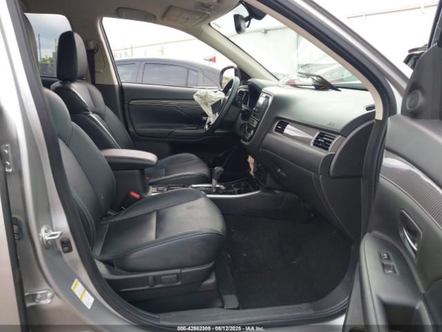 2019 MITSUBISHI OUTLANDER JA4AD3A32KZ007883 Photo 4