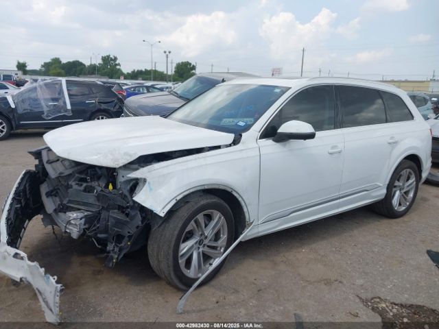 2021 AUDI Q7 WA1LJAF7XMD025601 Photo 1