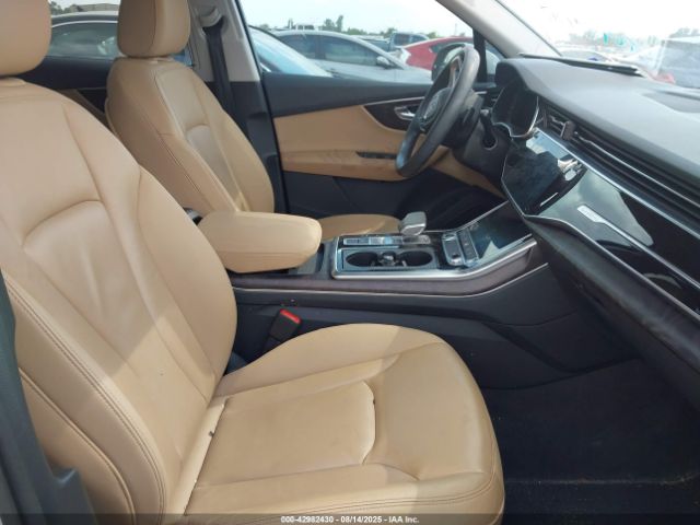 2021 AUDI Q7 WA1LJAF7XMD025601 Photo 4