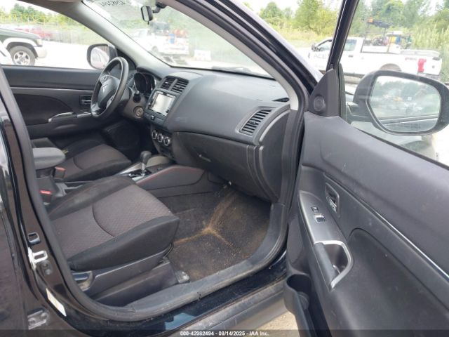 2019 MITSUBISHI OUTLANDER SPORT JA4AR3AU5KU014642 Photo 4