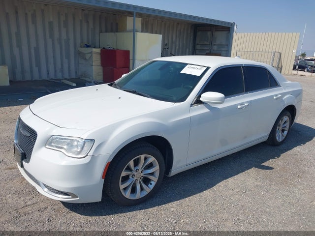 Chrysler 2015 2015 2C3CCAAG5FH931477 Image 2