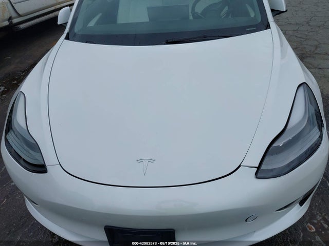 2023 TESLA MODEL 3 5YJ3E1EA4PF383684 Photo 9
