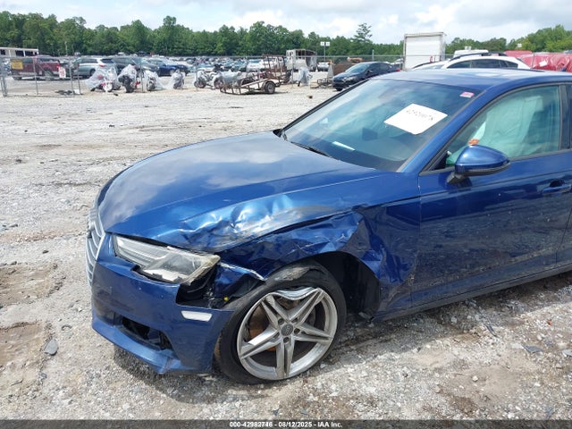 2017 AUDI A4 WAUGMAF4XHN045915 Photo 5