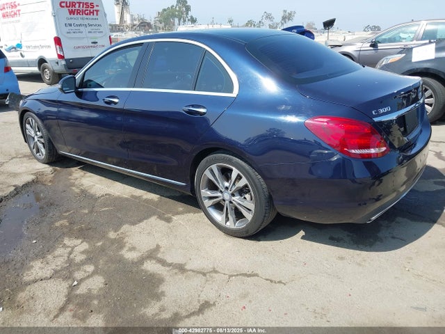 Mercedes-Benz 2016 2016 55SWF4JB5GU174253 Image 3