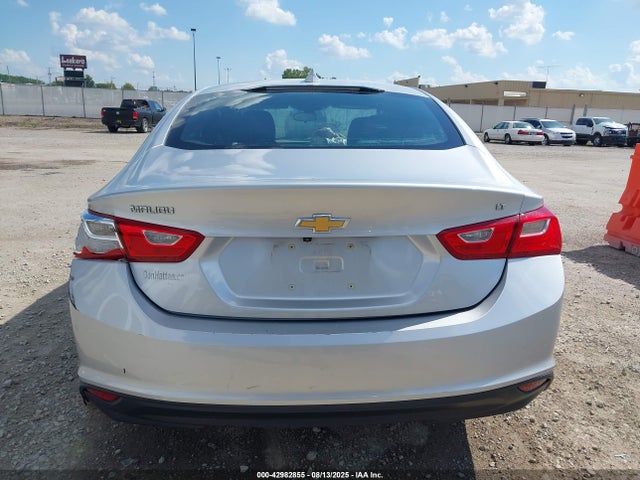 Chevrolet MALIBU LT 2018 1G1ZD5ST5JF194919 Image 16