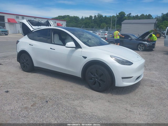 2025 TESLA MODEL Y 7SAYGDEE9SA342271 Photo 0