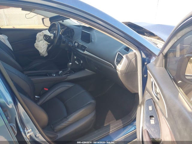 3MZBN1V77HM110927 Mazda pe