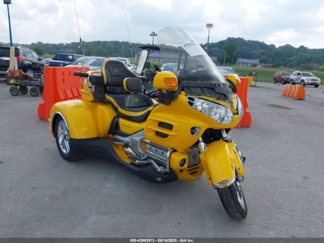 2002 HONDA GL1800 1HFSC47042A110436