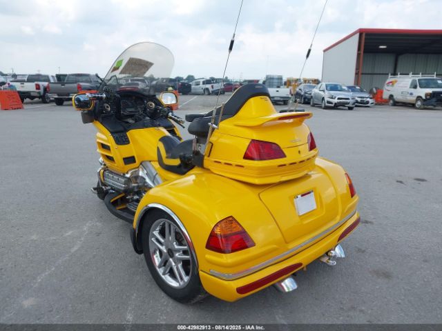 2002 HONDA GL1800 1HFSC47042A110436 Photo 2