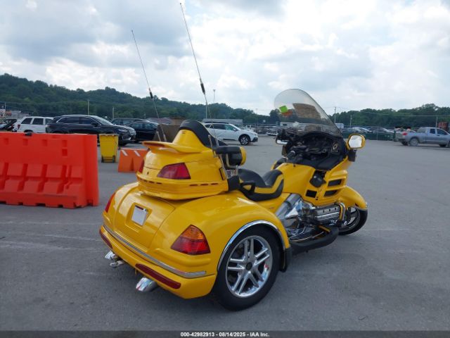 2002 HONDA GL1800 1HFSC47042A110436 Photo 3