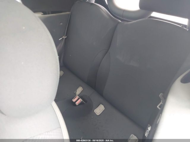 2006 MINI COOPER WMWRF33546TG15107 Photo 7