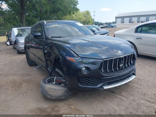 2018 MASERATI LEVANTE ZN661XULXJX305890