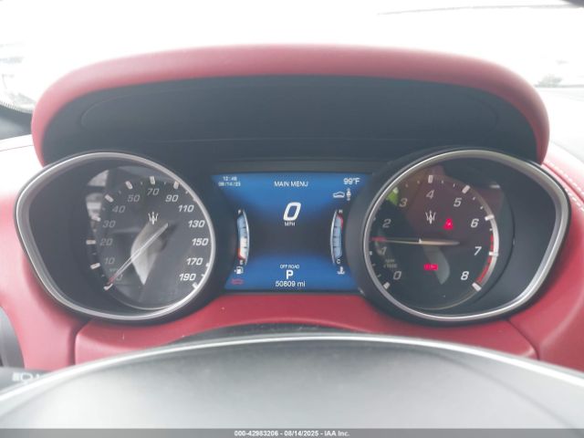 2018 MASERATI LEVANTE ZN661XULXJX305890 Photo 6