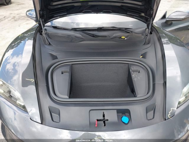 2025 PORSCHE TAYCAN WP0AA2Y12SSA09190 Photo 9