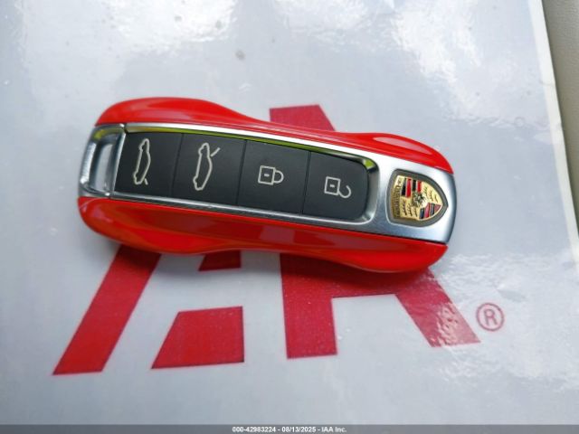 2025 PORSCHE TAYCAN WP0AA2Y12SSA09190 Photo 10