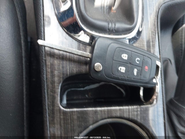 Chevrolet lkw 2014 1G11E5SL3EF258262 Image 11
