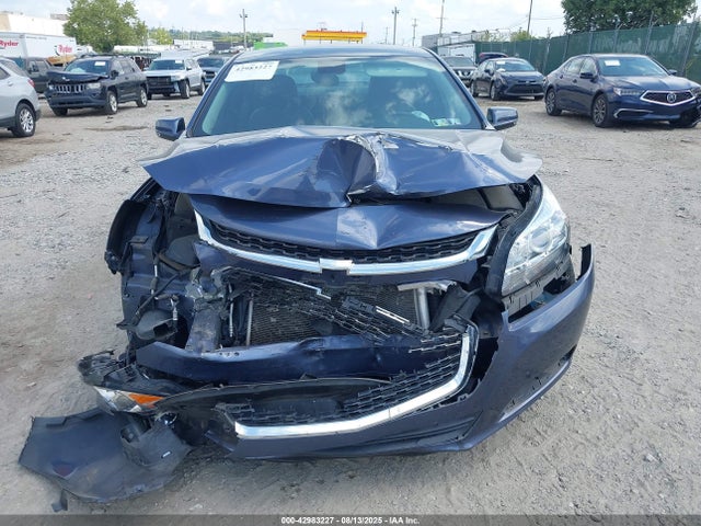 Chevrolet lkw 2014 1G11E5SL3EF258262 Image 6