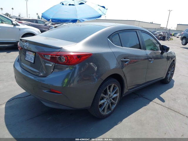 3MZBN1V36JM262619 Mazda py
