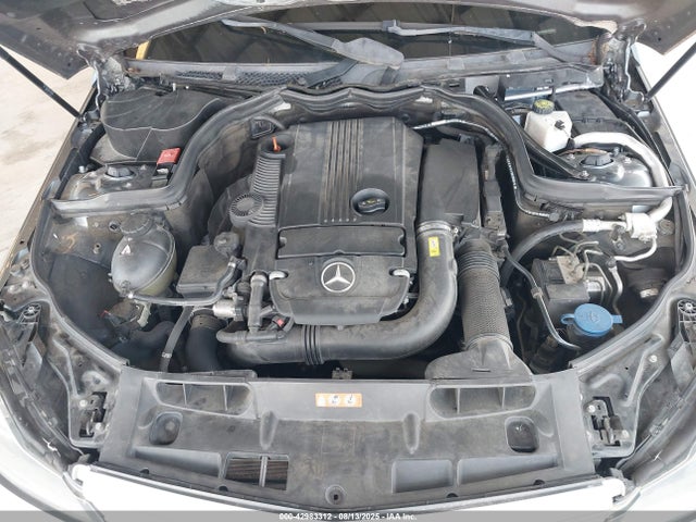 2012 Mercedes-benz C 250 მანქანა იყიდება აუქციონზე, vin: WDDGF4HBXCR196608, აუქციონის ნომერი: 42983312