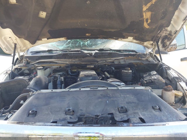 3C6UR5CL6GG260393 RAM 2500