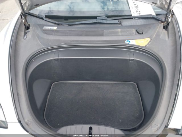 2017 TESLA MODEL 3 5YJ3E1EA9HF000694 Photo 9