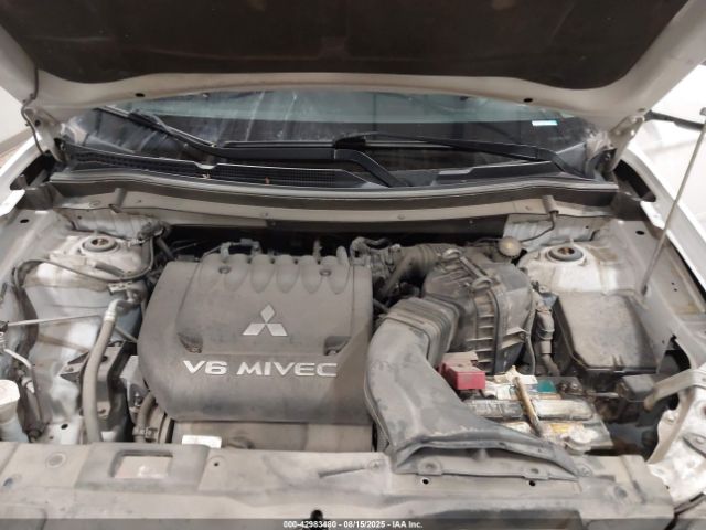 2014 MITSUBISHI OUTLANDER JA4JZ4AX2EZ003508 Photo 9