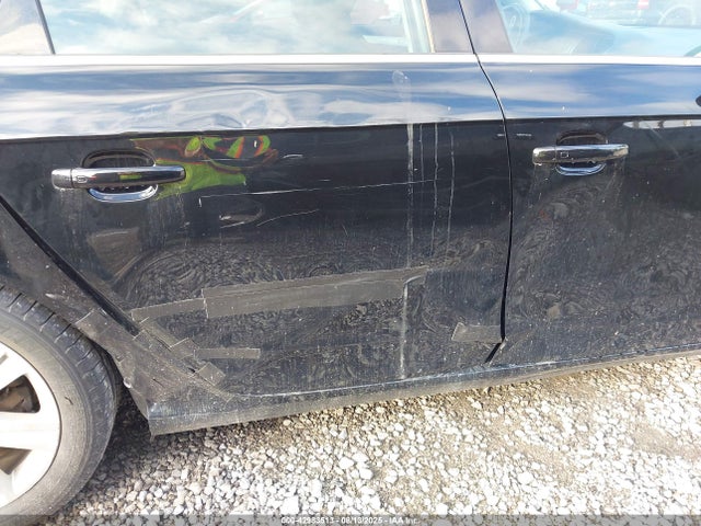 2010 AUDI A4 WAUHFAFL8AN011936 Photo 5