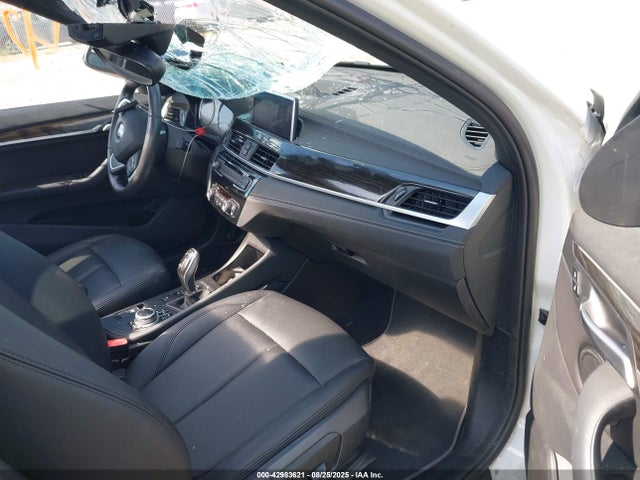 WBXJG9C09L5R73288 BMW X1