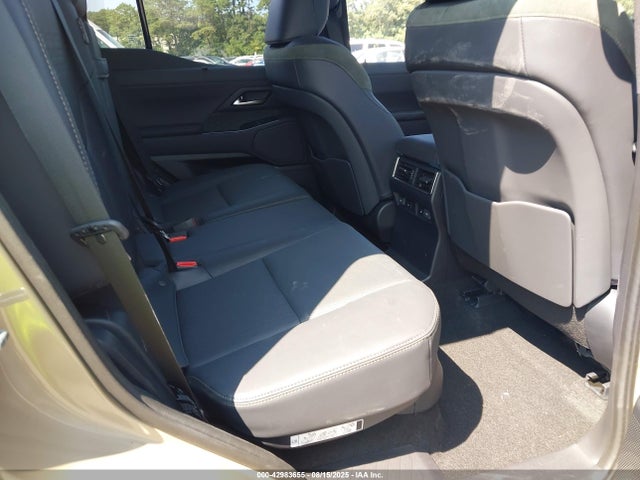 Lexus v35a-fts 2025 JTJTBCDX9S5048891 Image 8