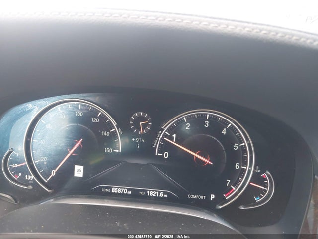 WBA7F2C53KB240437 BMW 750i / b7