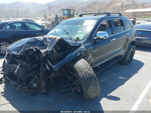 Jeep Grand Cherokee 2015 1C4RJFBM4FC242112 Image 2