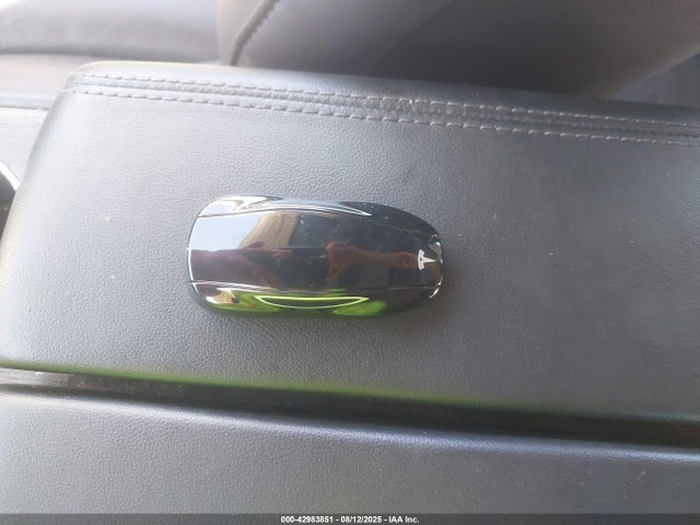 2014 TESLA MODEL S 5YJSA1H10EFP48975 Photo 10