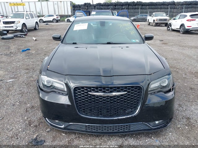 Chrysler 300 2017 2C3CCABG1HH565079 Image 11