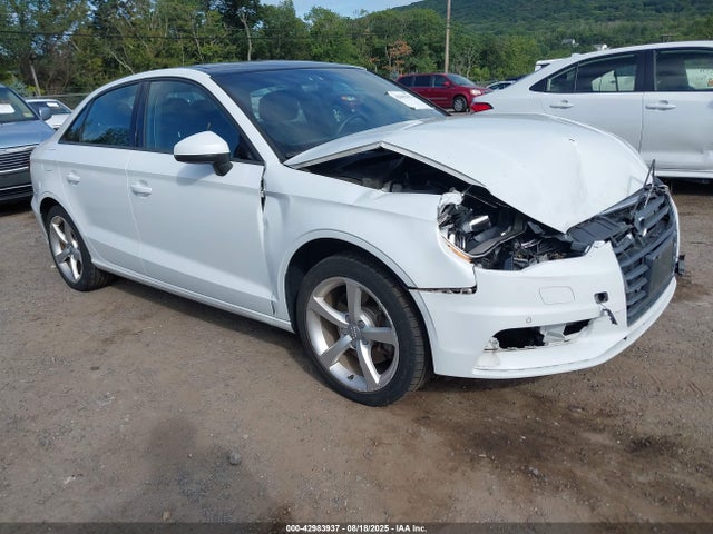 2016 AUDI A3 WAUB8GFF8G1039054 Photo 0