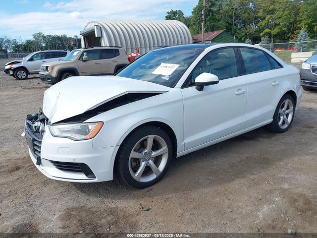 2016 AUDI A3 WAUB8GFF8G1039054 Photo 1