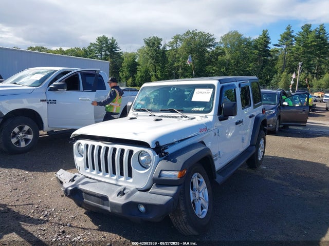 1C4HJXDN2JW252863 Jeep Wrangler