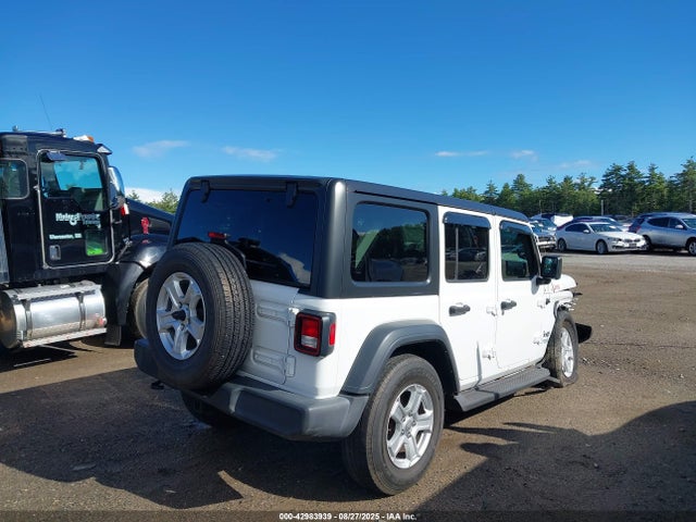 1C4HJXDN2JW252863 Jeep Wrangler