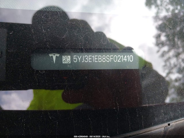 2025 TESLA MODEL 3 5YJ3E1EB8SF021410 Photo 8