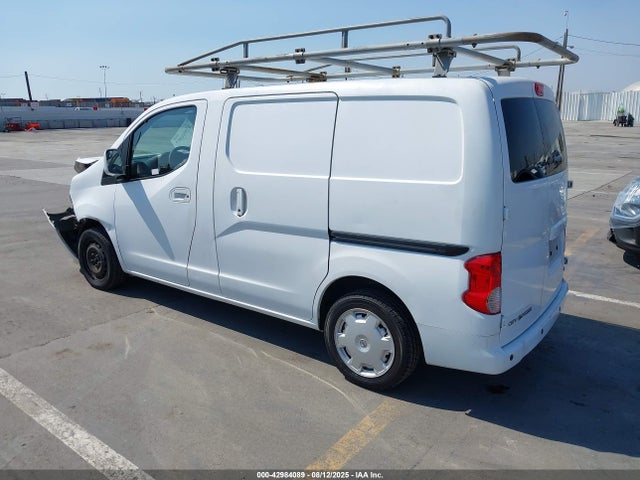Chevrolet l0a 2017 3N63M0YN3HK709539 Image 3