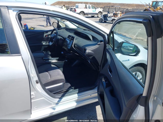 JTDKARFU6G3016443 Toyota 2zr-fxe,1nm