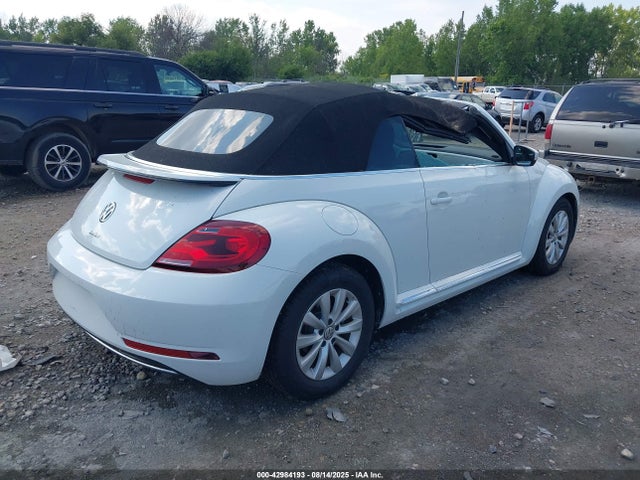 3VW5DAAT0KM505123 Volkswagen 2019
