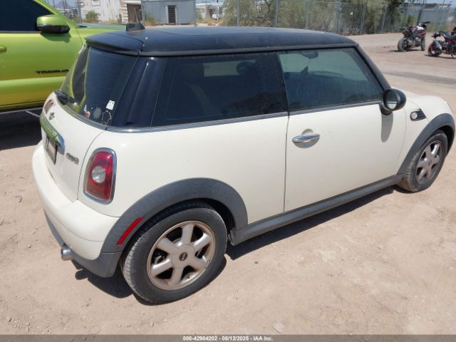 2009 MINI COOPER WMWMF33549TW78624 Photo 3