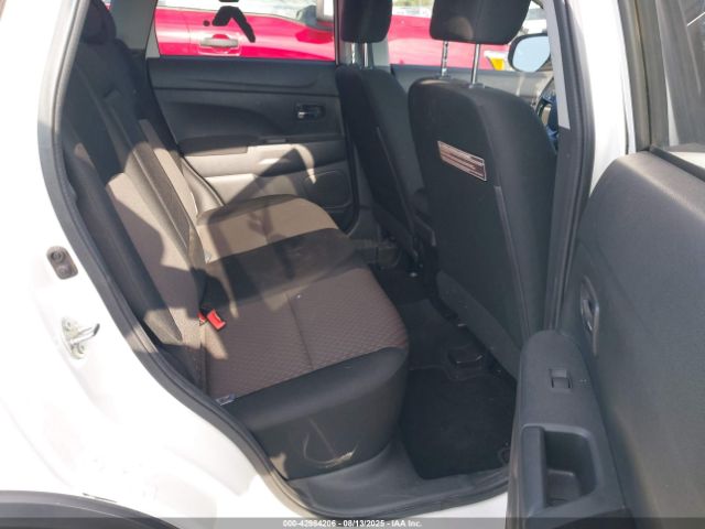 2018 MITSUBISHI OUTLANDER SPORT JA4AP3AU2JZ031261 Photo 7