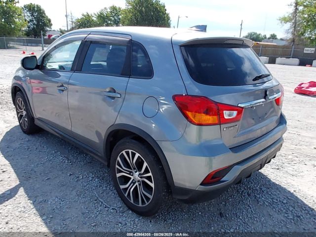 2018 MITSUBISHI OUTLANDER SPORT JA4AR3AU1JU023157 Photo 2