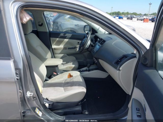 2018 MITSUBISHI OUTLANDER SPORT JA4AR3AU1JU023157 Photo 4