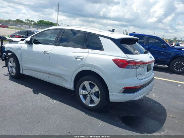 2024 AUDI Q4 E-TRON WA1L2BFZ1RP016991 Photo 2